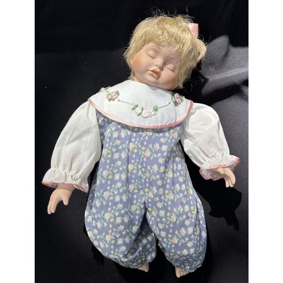 Beautiful Porcelain collectible Sleeping Baby Doll 14” Long - Picture 1 of 9